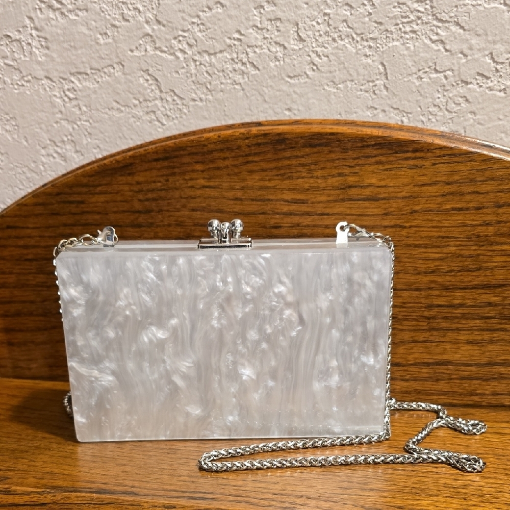 Sam Edelman White Floral Acrylic Clutch - Picture 4 of 14